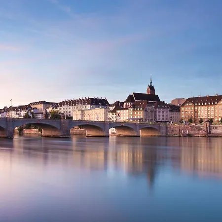 Special Blue Tiger Basel, Messe Kleinbasel 10-star Apartamento